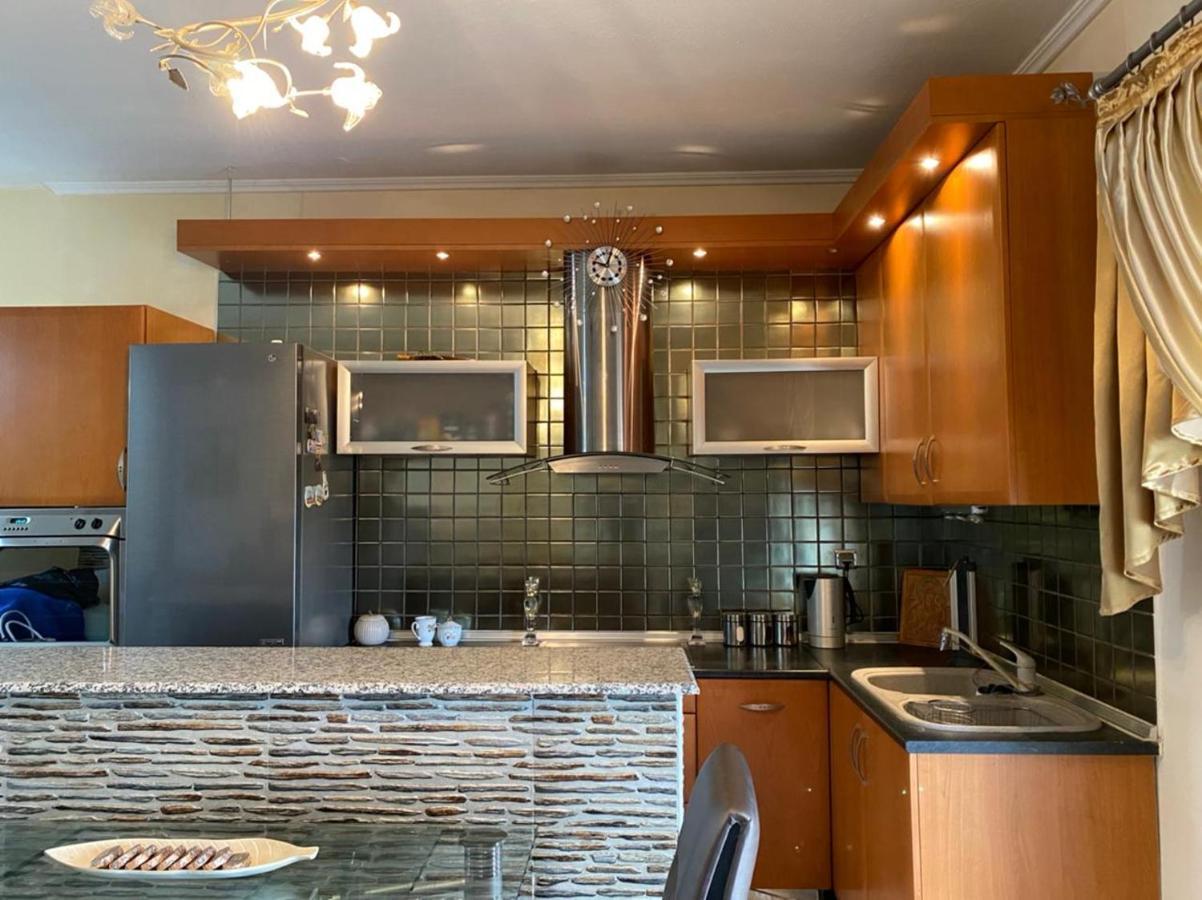 Elite Home Поликастрон Екстериор снимка